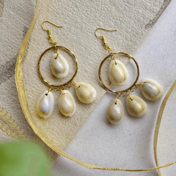 Concha Earrings