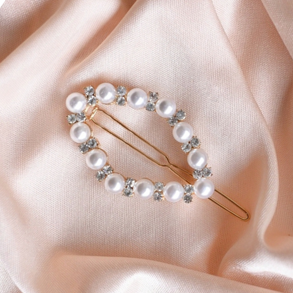 Pearl Elliptical Barrette