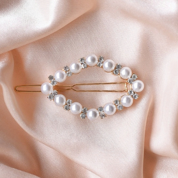 Pearl Elliptical Barrette