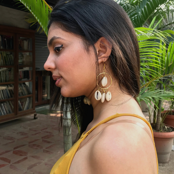 Concha Earrings
