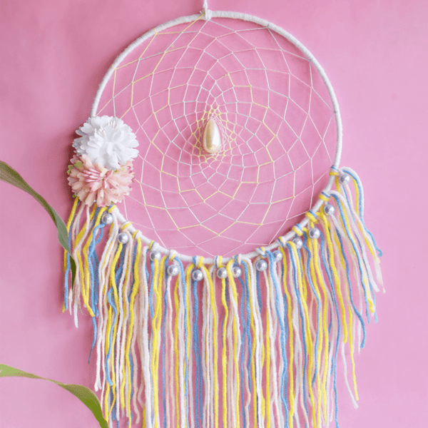 Pastel Flower Pearl Dreamcatcher