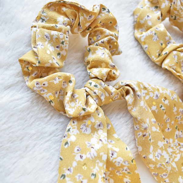 Bloomy Scrunchies
