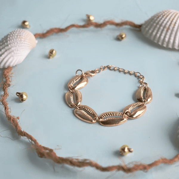 Gold Seashell Bracelet