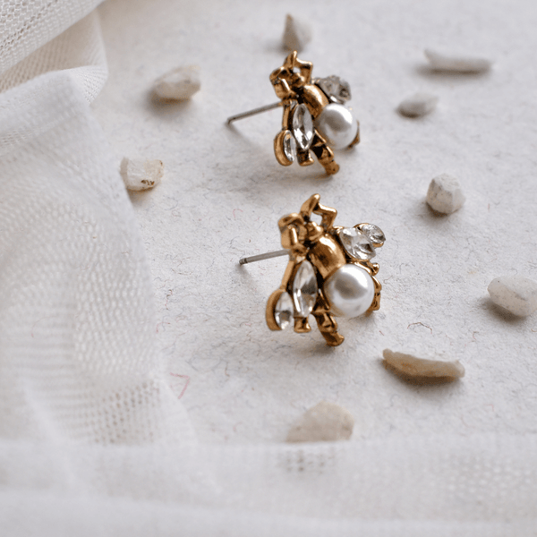 Pearl Bee Stud Earrings